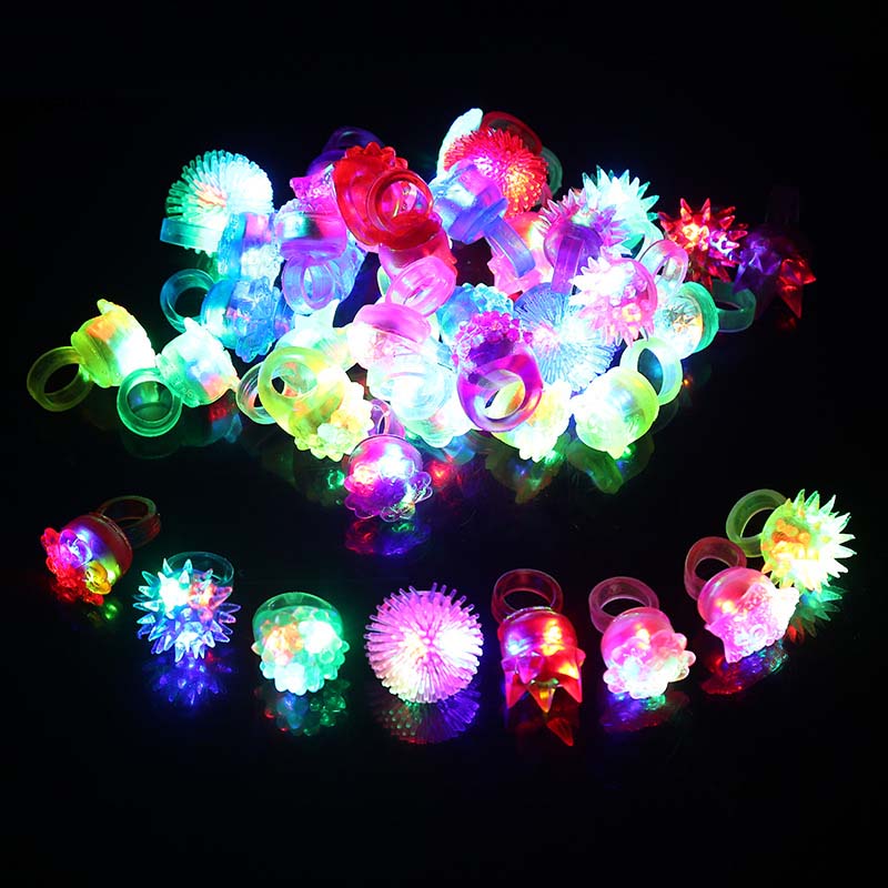 明るいパーティーのおもちゃセット,子供用,点滅リング,バブル - Glow In The Dark Party Glasses のレビューと価格